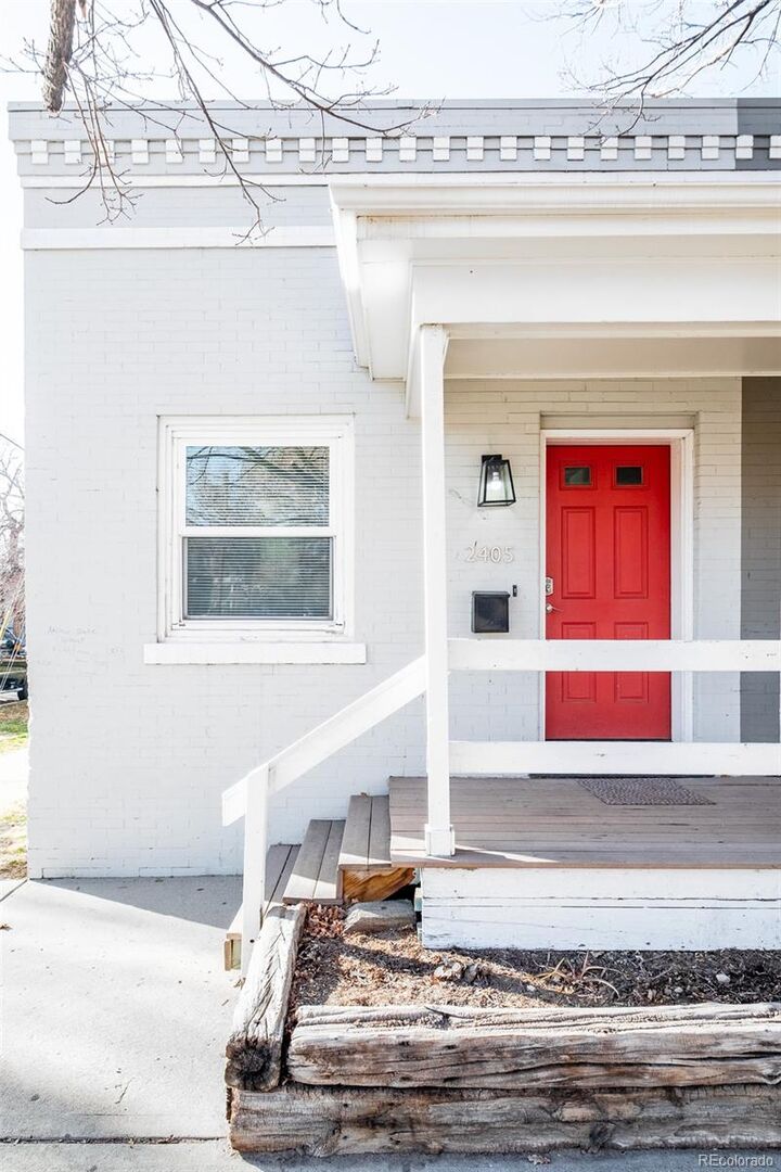 Property Photo:  2405-2411 Tremont Place  CO 80205 