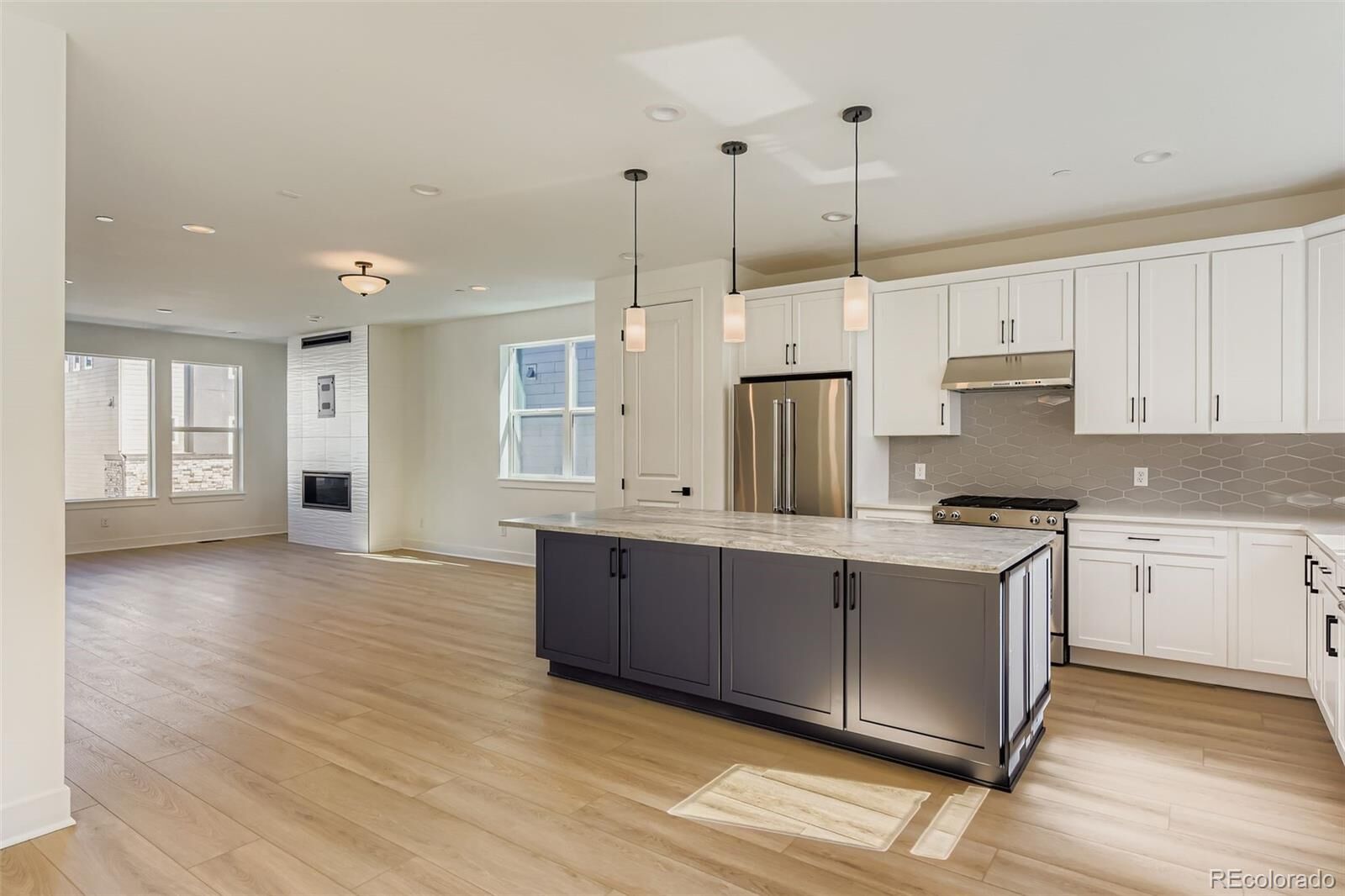 Property Photo:  10990 E Hinsdale Circle  CO 80112 