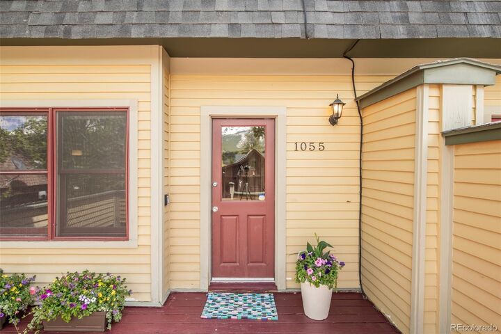 Property Photo:  105 S High Street A  CO 80424