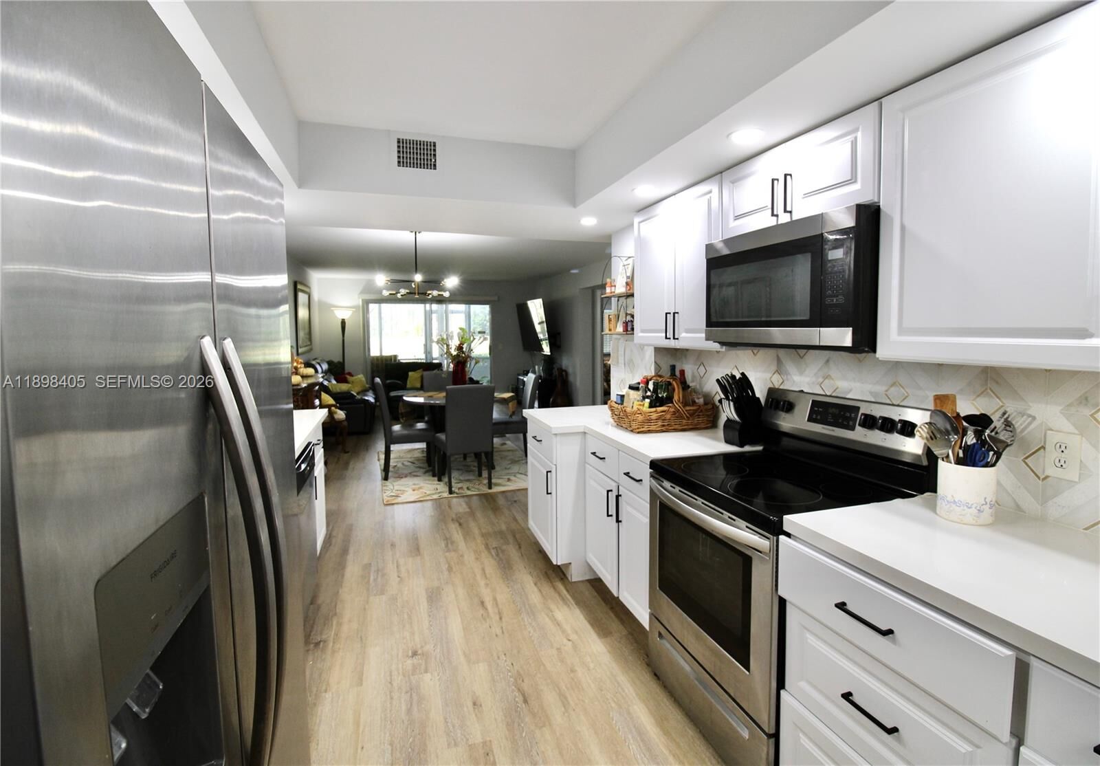 Property Photo: 1200 SW 125th Ave 105L FL 33027