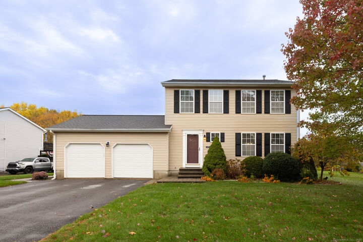 Property Photo: 90 Briarwood Lane CT 06457