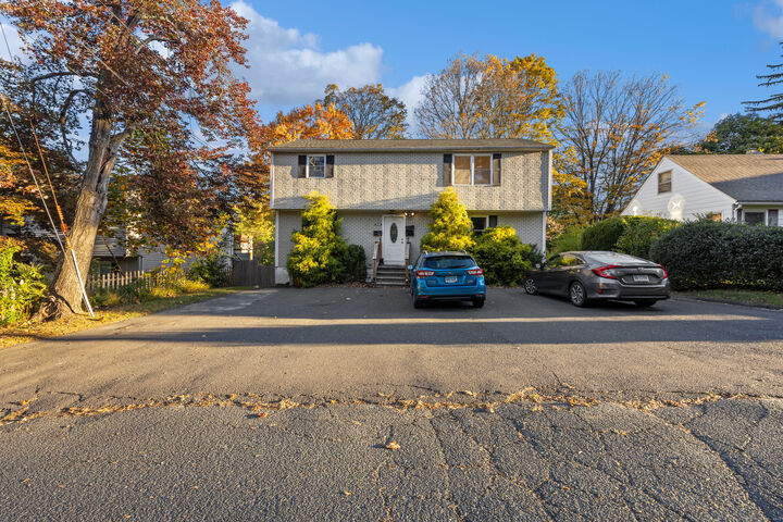 84 Whittier Avenue 2nd Fl  Waterbury CT 06708 photo