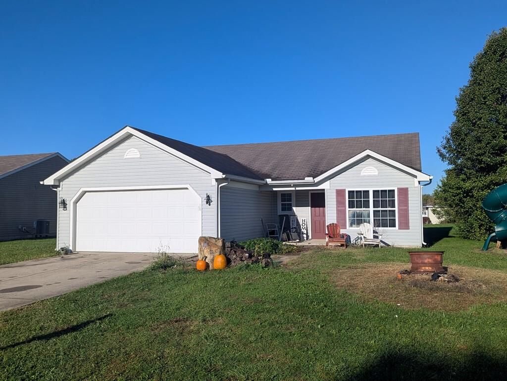 Property Photo: 18 Sarah Court OH 45601