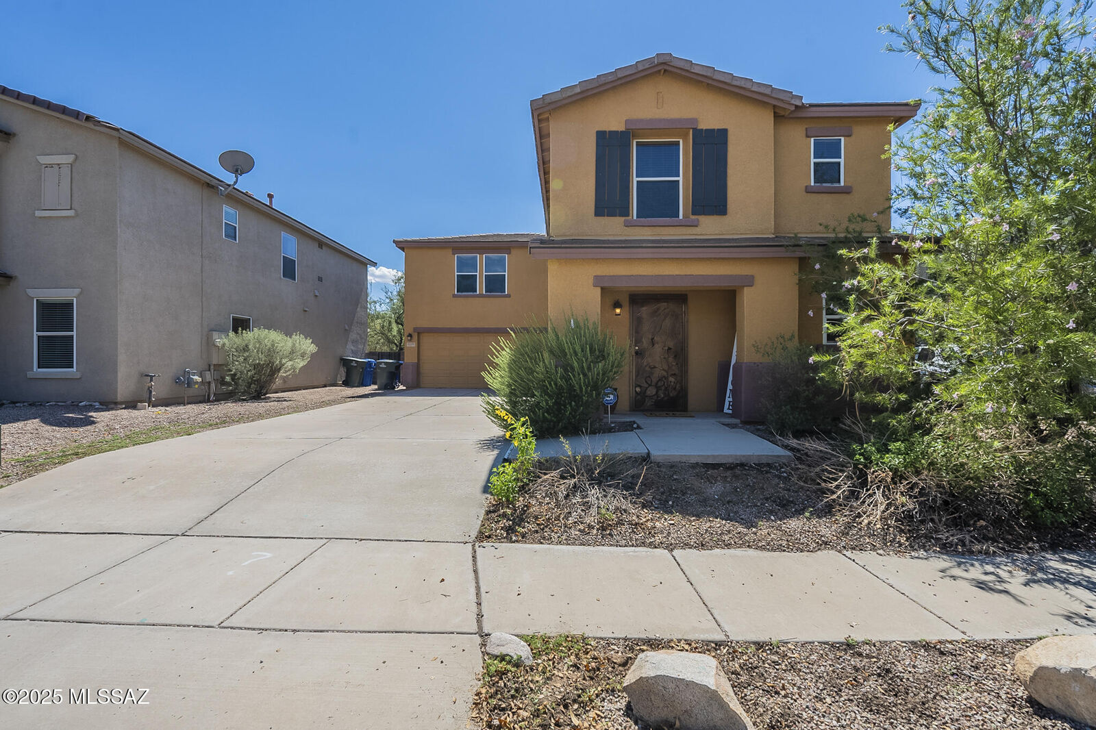 Property Photo: 4146 E Wading Pond Drive AZ 85712