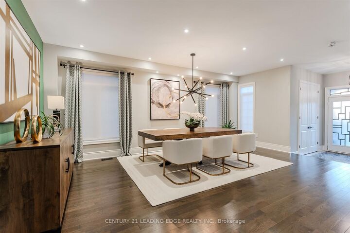 Photo de la propriété:  82 Gibson Circle  ON L3Z 0W9