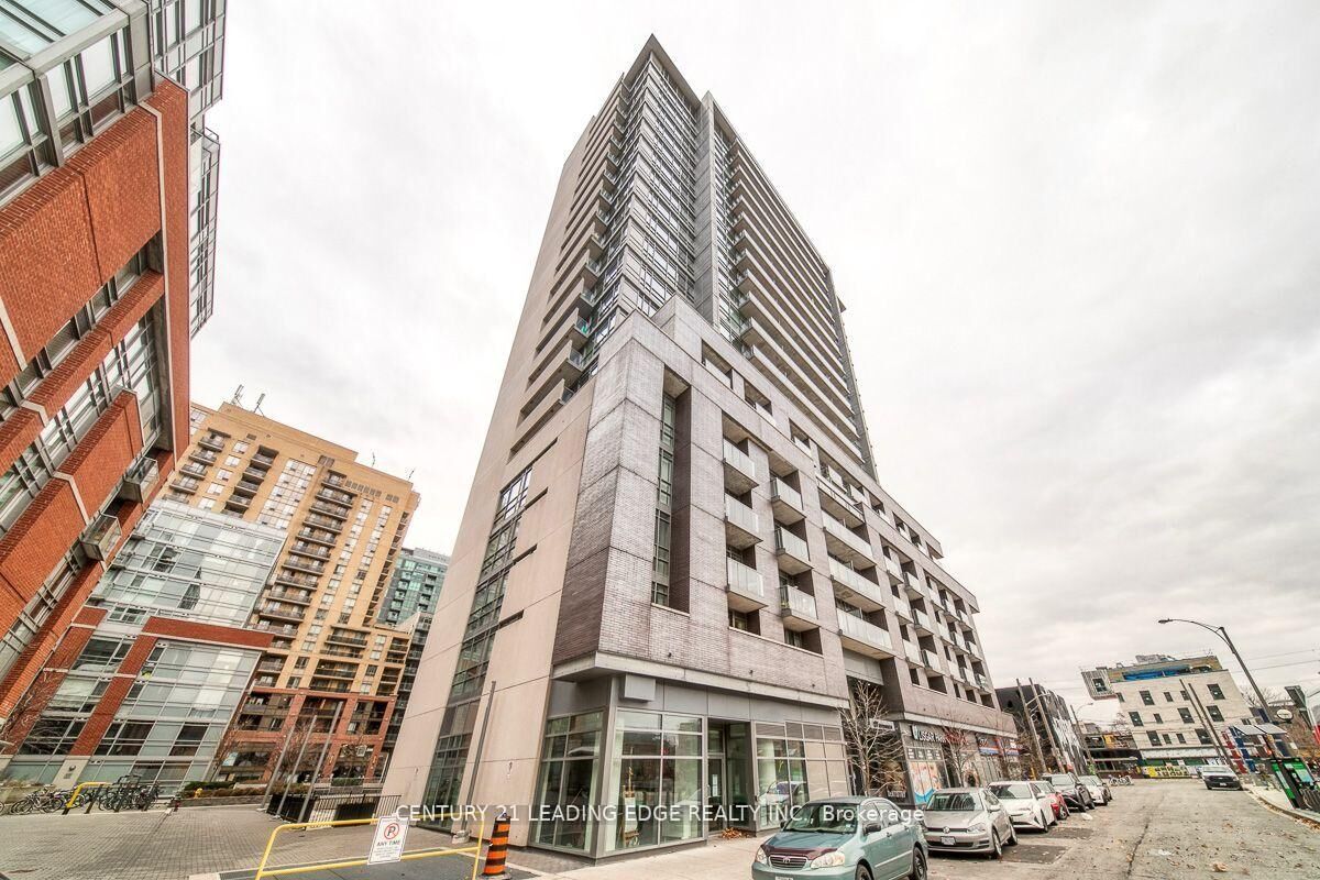 Property Photo:  68 Abell Street 616  ON M6J 0B1