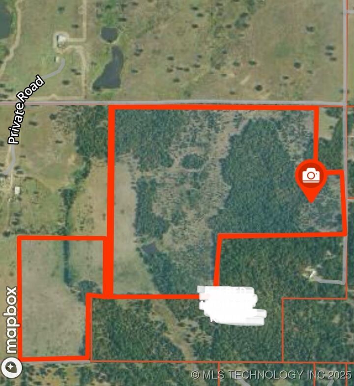 Property Photo:  428360 E 1110 Road  OK 74426