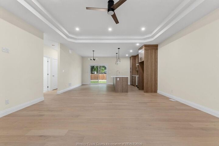 Photo de la propriété: 476 Railway ON N0R 1A0