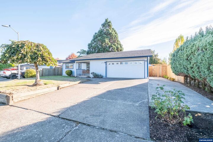 Property Photo:  4772 Musket Ct NE  OR 97305
