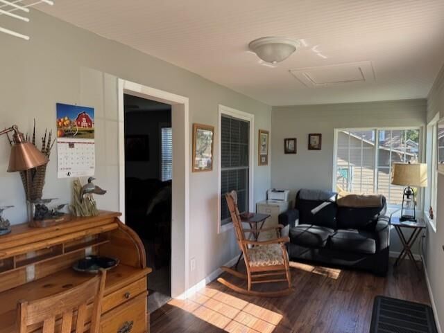 Property Photo:  708 10th St.  SD 57062 