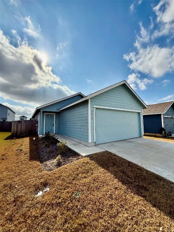 Property Photo: 716 Commander Abbott Drive TX 76537