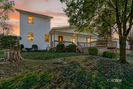 Property Photo:  106 Jane Dr  OH 45651