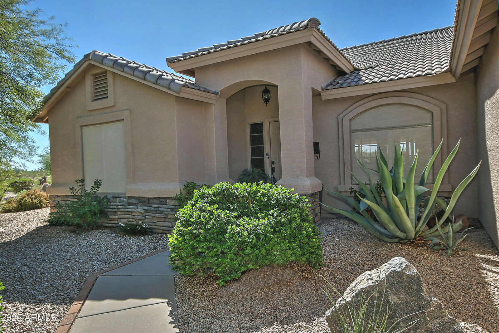 Property Photo:  8799 E Brilliant Sky Circle  AZ 85118 