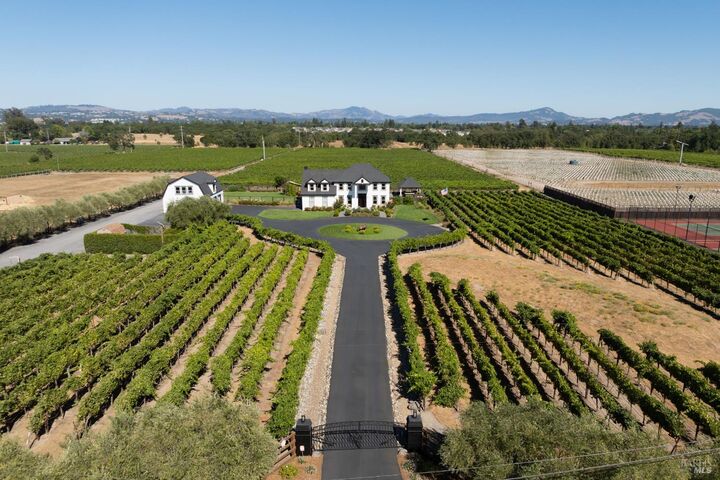 Property Photo: 1626 Abramson Road CA 95401