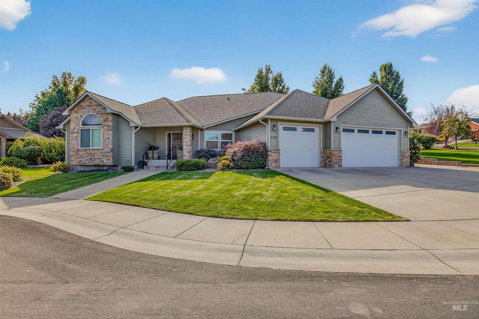 Property Photo:  102 Canyon Greens Ct  ID 83501 