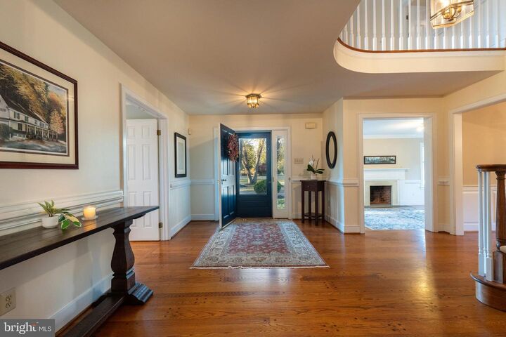 Property Photo:  900 Gladestry Lane  PA 19002