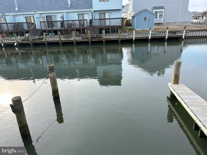 Property Photo: 9307 Chesapeake Drive C2403 MD 21842