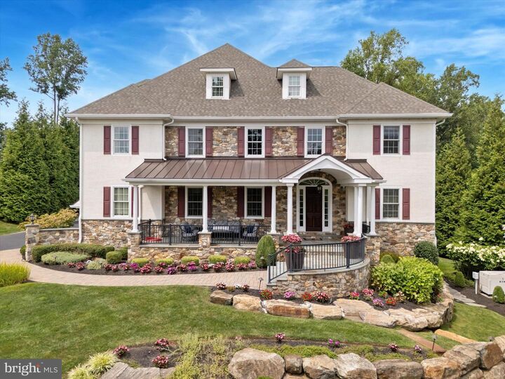 Property Photo: 1004 Brick House Farm Lane PA 19073