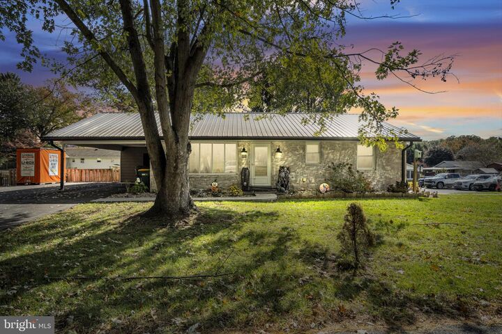 15 Hope Drive  Boiling Springs PA 17007 photo