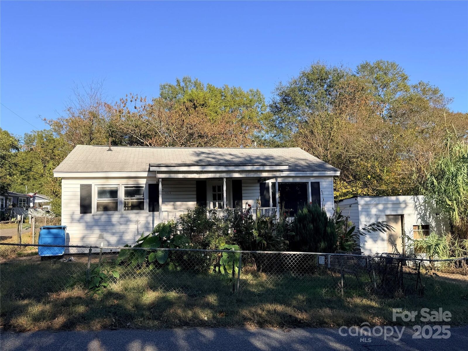 Property Photo:  443 Harmon Street  NC 28043 
