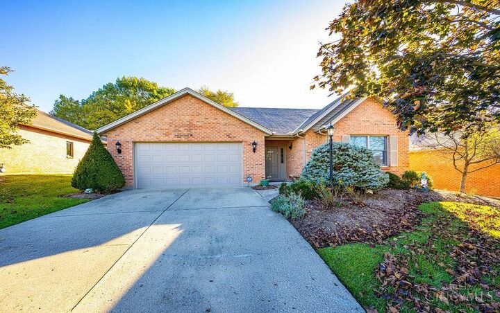 1237 Stephanie Drive  Hamilton OH 45013 photo