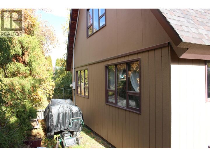 Property Photo: 1230 Fox Road BC V0G 1P0