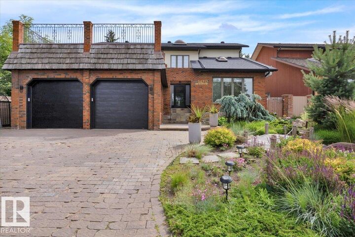 Property Photo:  14717 48 Avenue NW  AB T6H 5N1