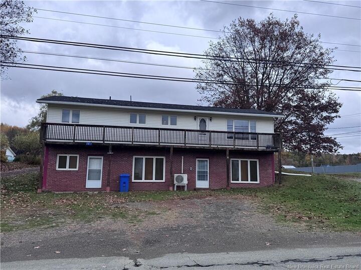 Property Photo:  132 School Street  NB E7J 1C4 