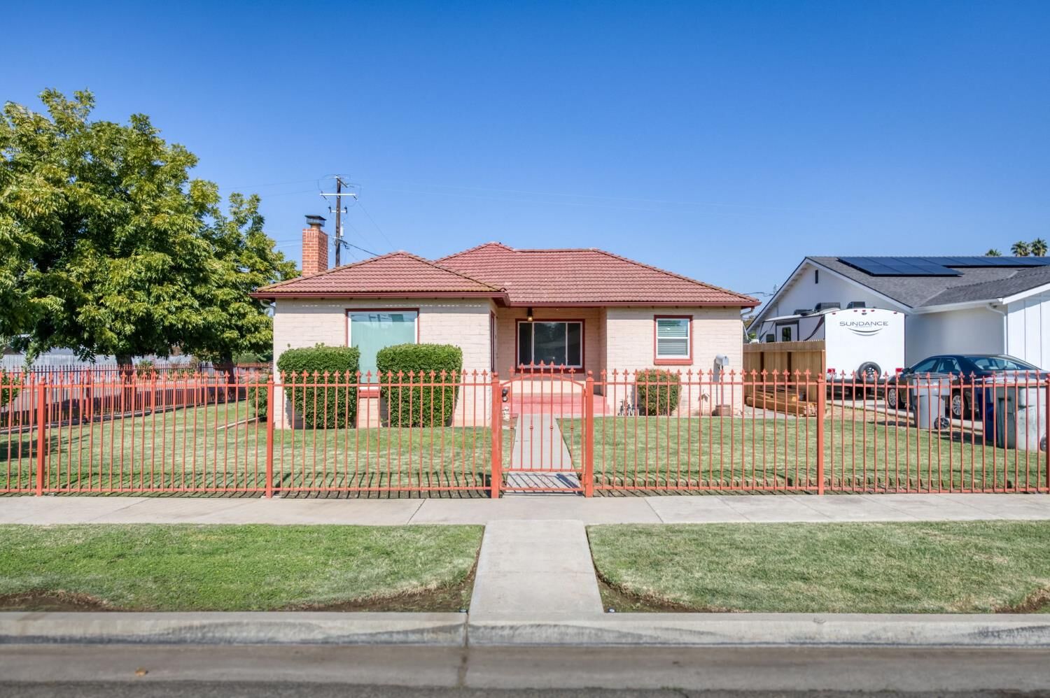 Property Photo:  4855 E Washington Avenue  CA 93727 