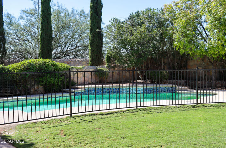 Property Photo: 856 Marimba Drive TX 79912