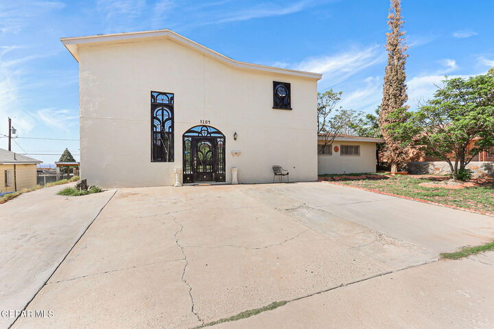 3104 Van Buren Avenue  El Paso TX 79930 photo