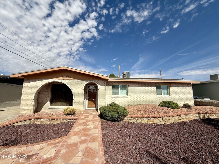 7403 Mojave Drive  El Paso TX 79915 photo
