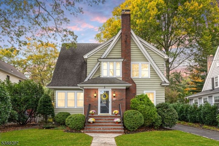 3 Doering Way  Cranford Twp. NJ 07016 photo