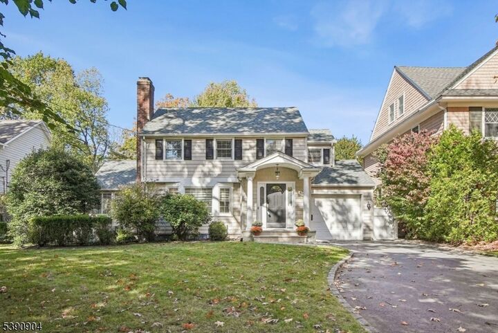 Property Photo: 49 Oakland Pl NJ 07901