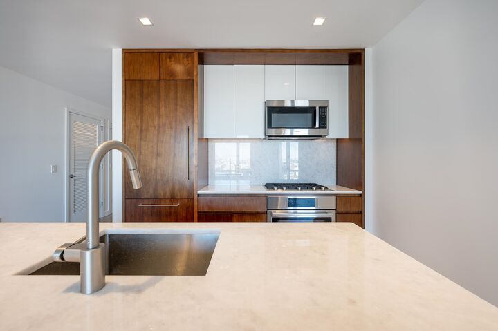 Property Photo: 75 Park Lane South 1602 NJ 07310