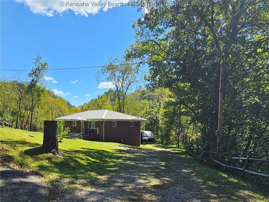 Property Photo:  236 Buck Road  WV 25123 
