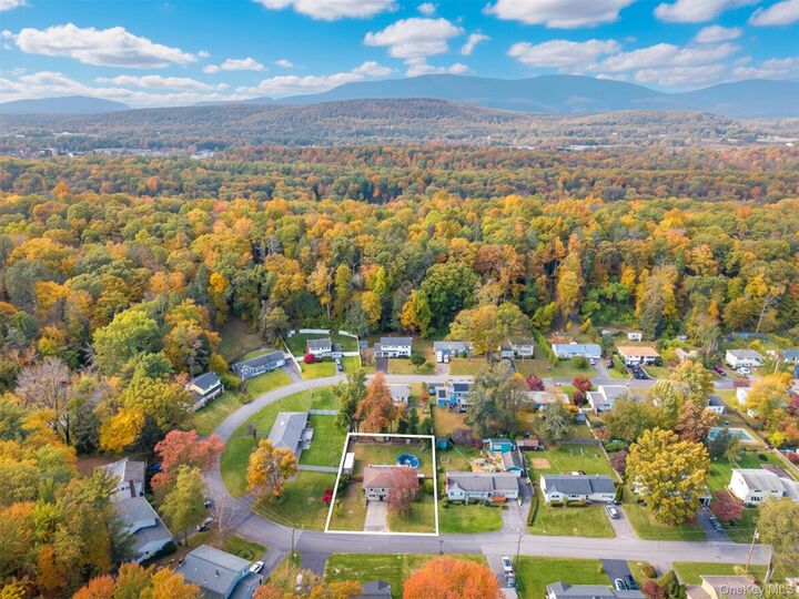 Property Photo:  30 Willow Road  NY 12477