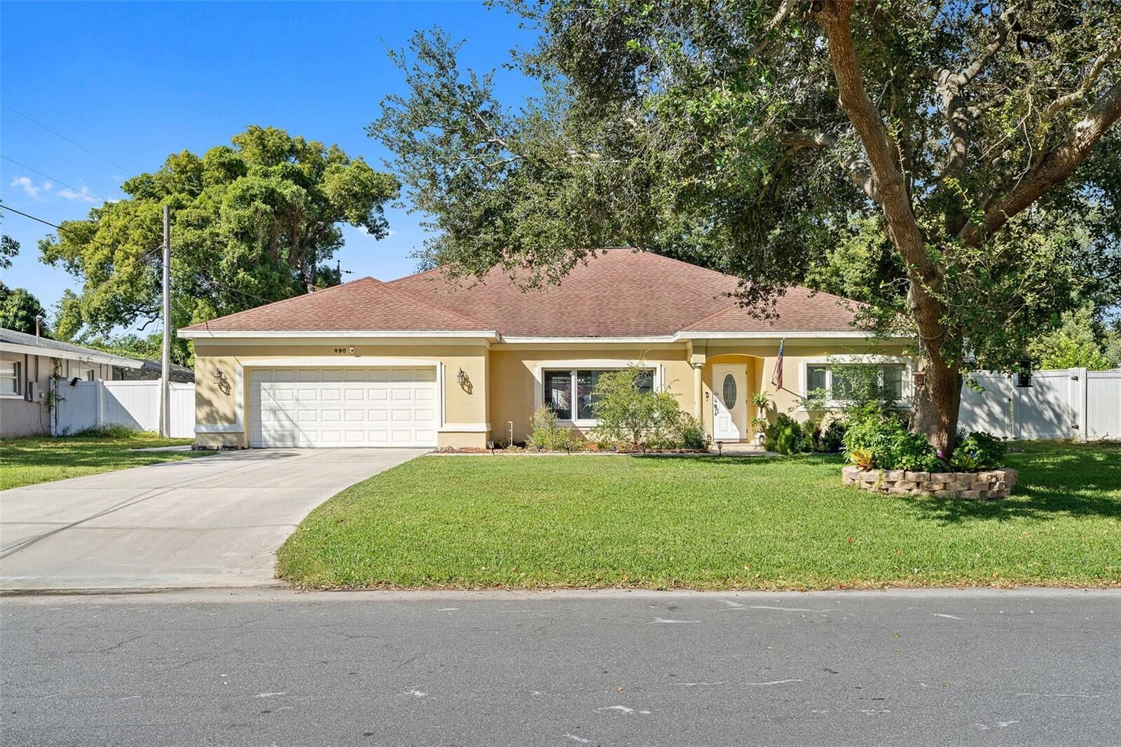 Property Photo: 490 Woodland Drive FL 33771