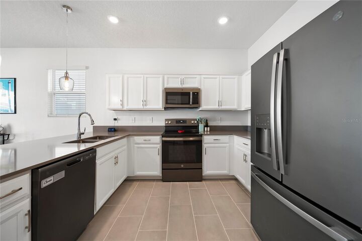 Property Photo:  7629 Danube Road  FL 34747 