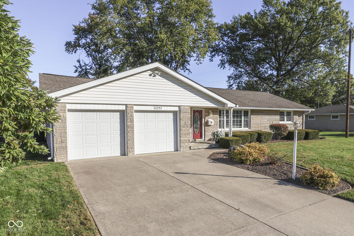 Property Photo:  3342 Crescent Way  IN 47203 