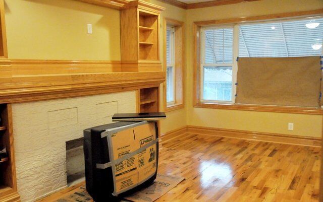 Property Photo:  7627 S Cornell Avenue  IL 60649 