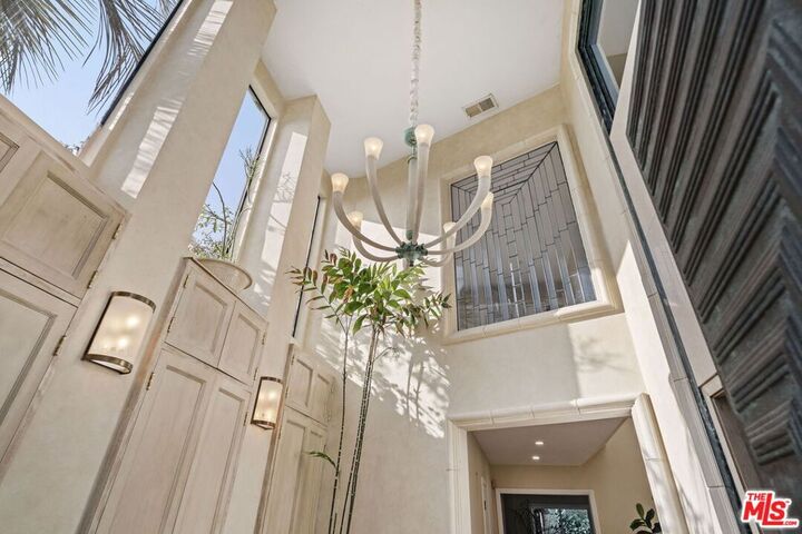 Property Photo:  9213 Warbler  CA 90069 