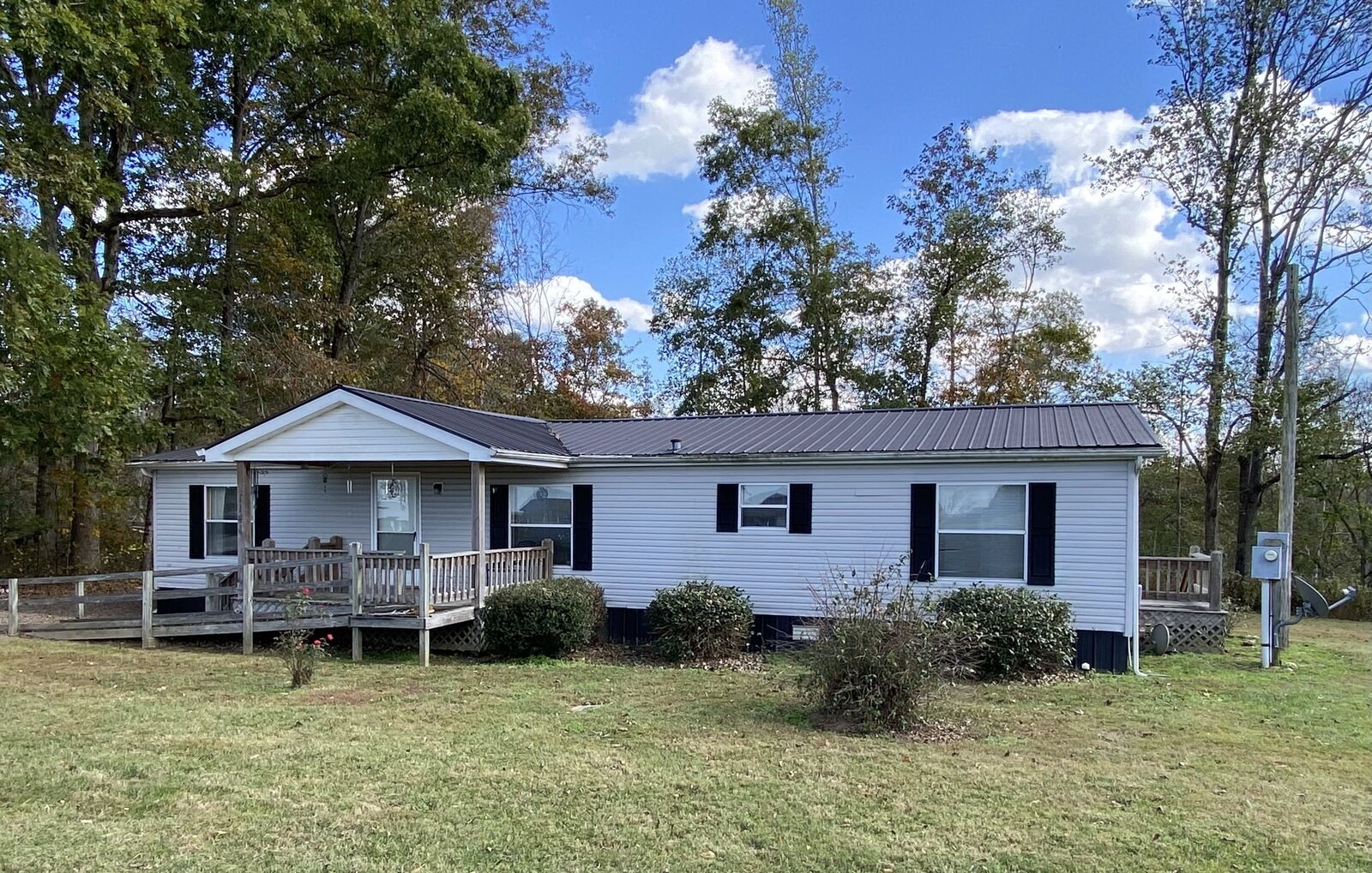 Property Photo:  1141 Bakerton Rd  TN 37150 