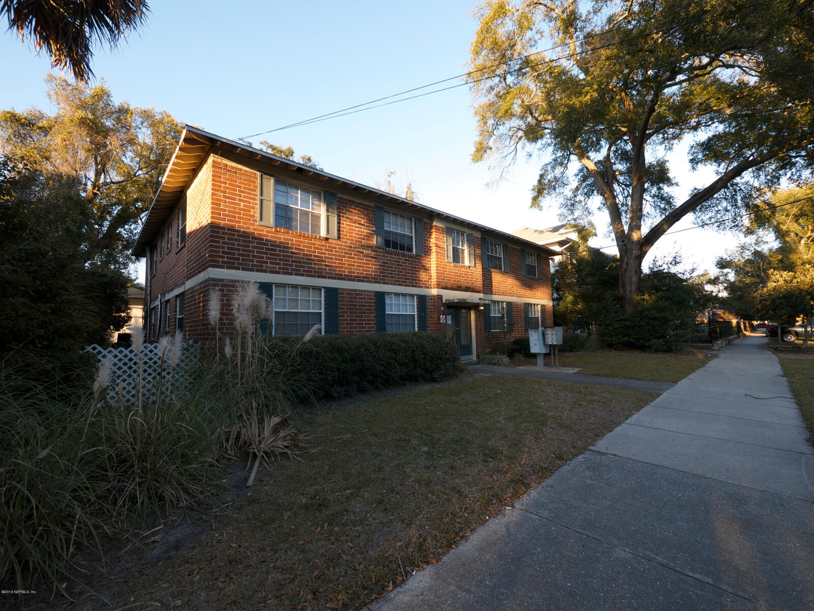 Property Photo: 2153 Post Street 4 FL 32204