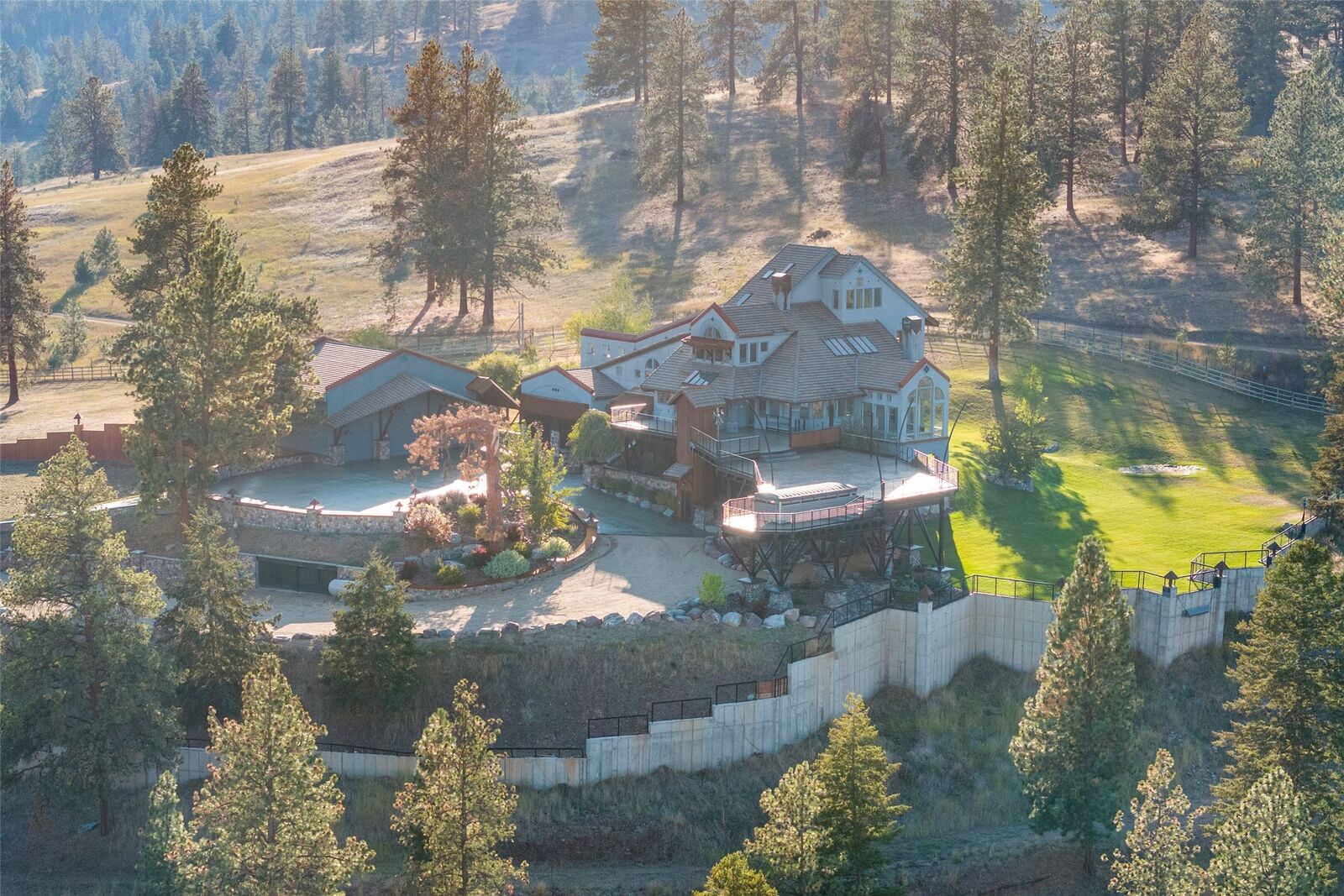 Property Photo: 11775 Horseback Ridge Road MT 59804