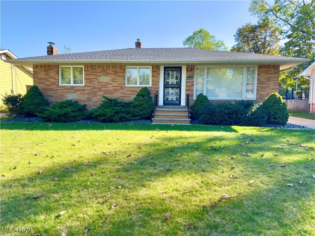 Property Photo: 10839 Tiffany Lane OH 44130