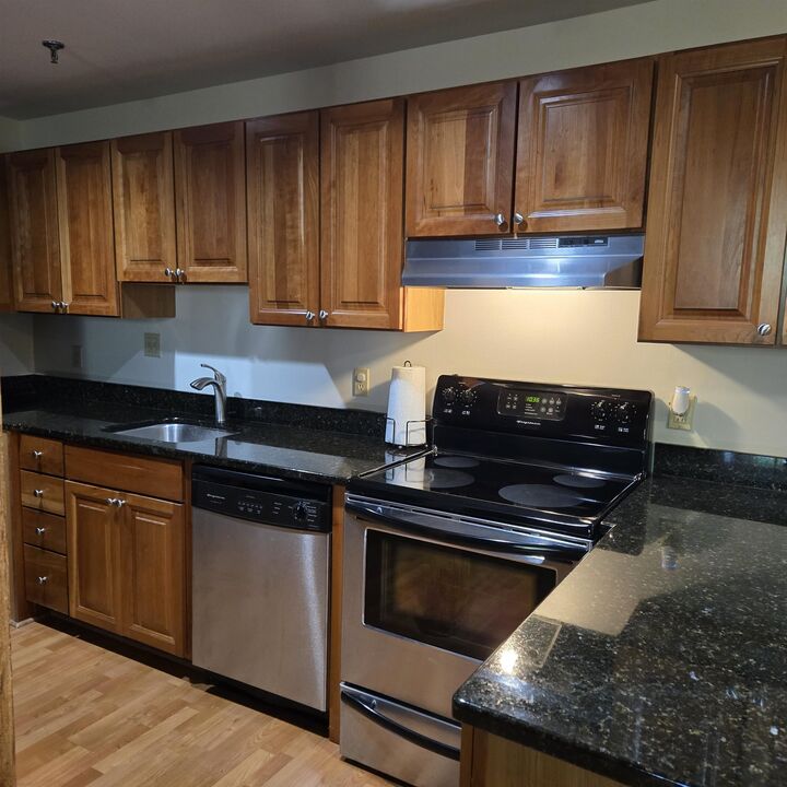 Property Photo:  335 Cypress Street  NH 03103