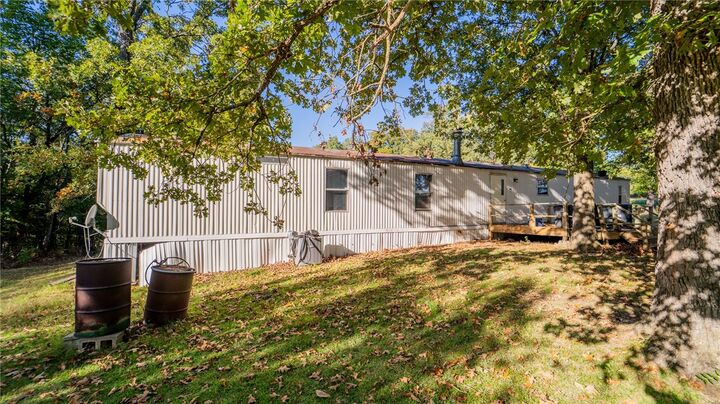 Property Photo: 12214 Kenneth Price Road AR 72762