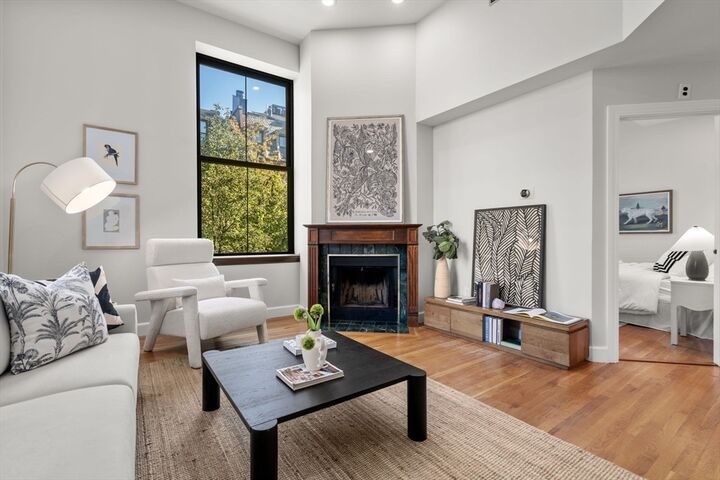 Property Photo:  150 Appleton Street 2A  MA 02116