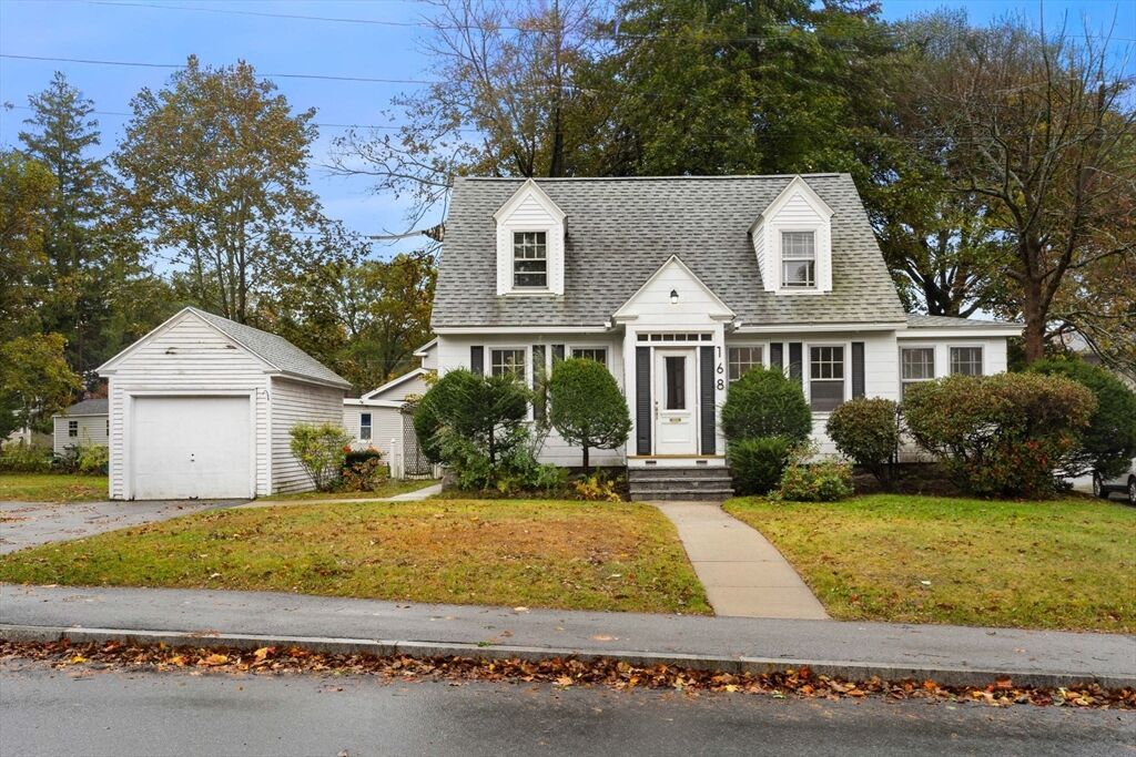 Property Photo: 168 Greene St MA 01845